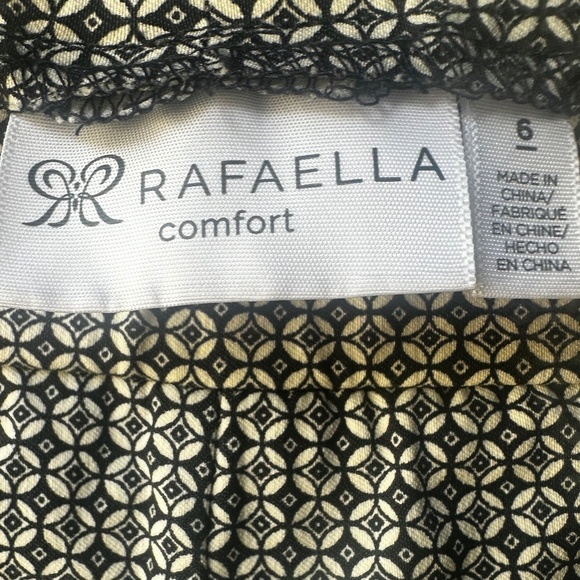 Women's Rafaella Stretch ankle pull on pants. Size 6 - Picture 3 of 12